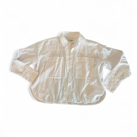 White abercrombie fitch button up - Picture 2 of 3